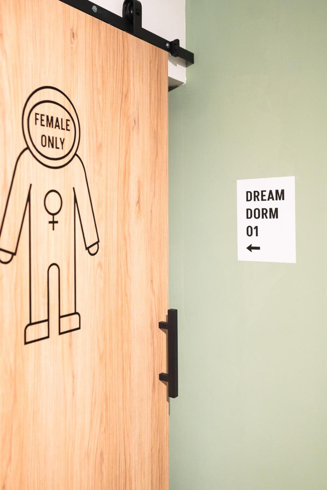 Dream Factory Melk - Green Hostel Екстер'єр фото