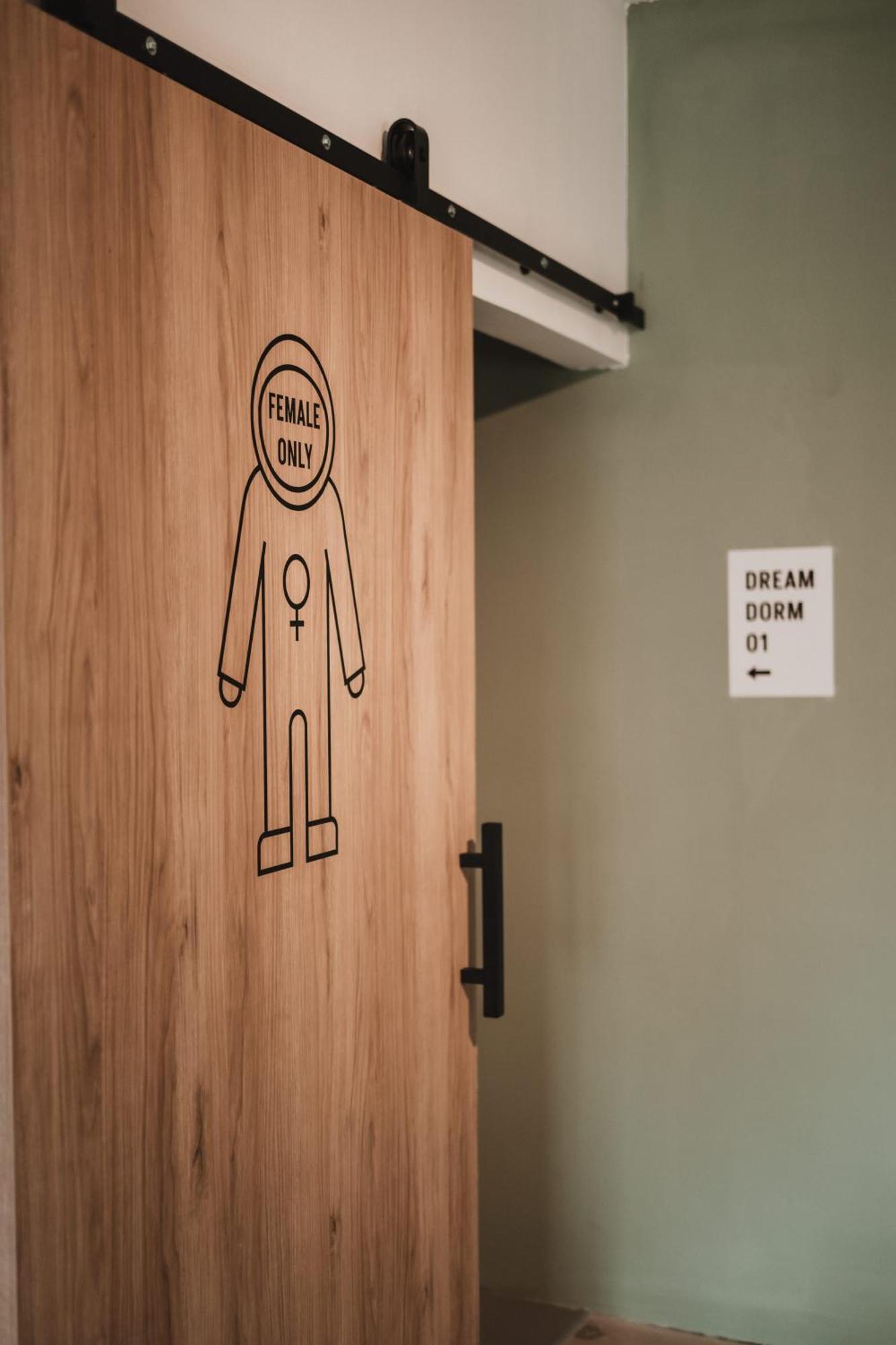 Dream Factory Melk - Green Hostel Екстер'єр фото